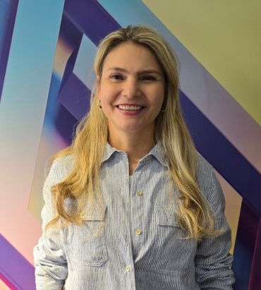 Ana-Fernandez-2025-3-Cuadrado-sin-logo